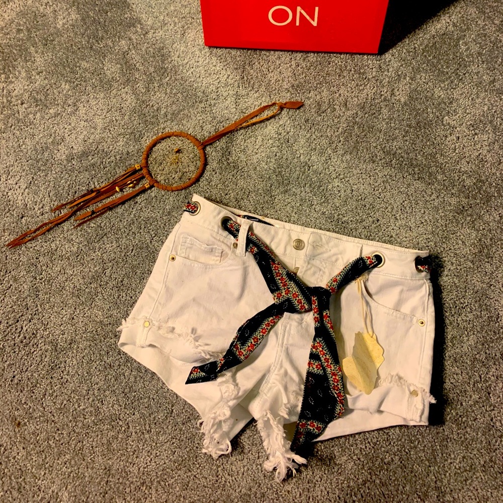 Altar’d state short shorts in white
